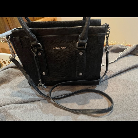 Calvin Klein bag - Picture 1 of 3
